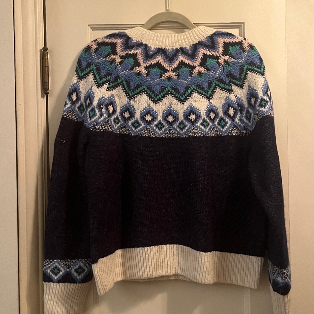 NWT Old Navy Blue and Cream Fair Isle Sweater - Picture 2 of 7